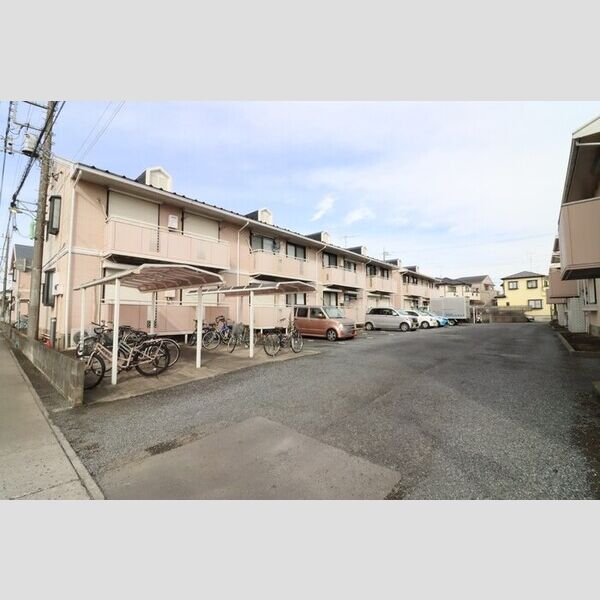 駐車場 (駐車場)