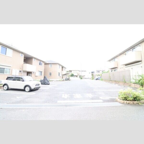 駐車場 (駐車場)