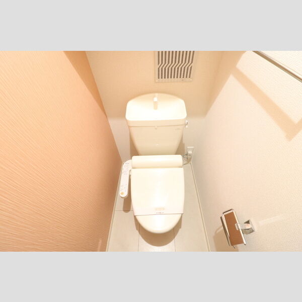 トイレ (温水洗浄暖房便座)