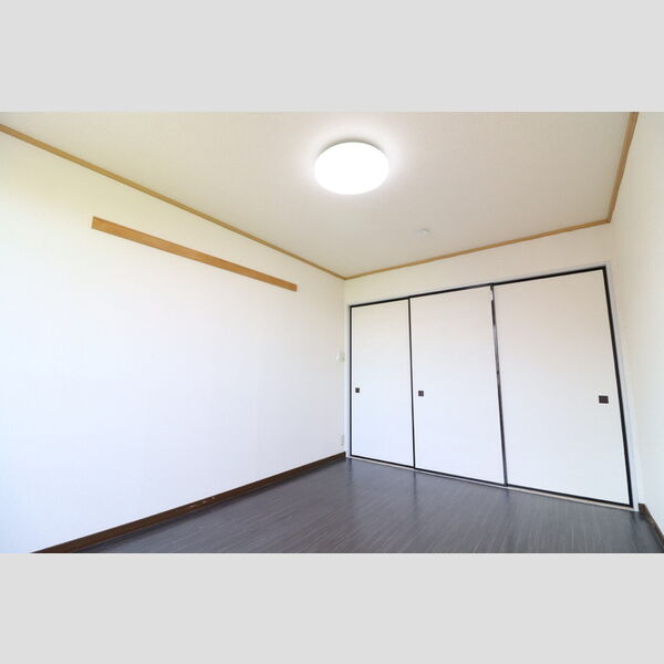 その他 (洋室6帖)