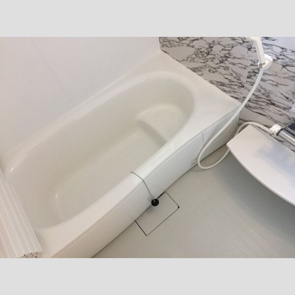 バス (ユニットバス)