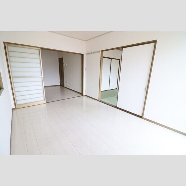 その他 (洋室6帖)
