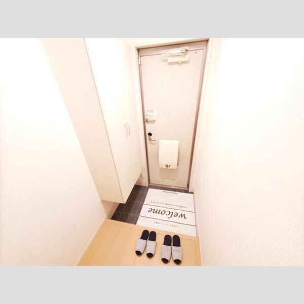 玄関 (玄関)