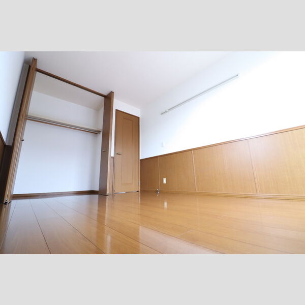その他 (洋室)