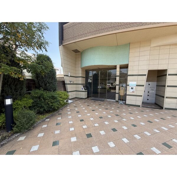 セレニテ高槻の外観2枚目