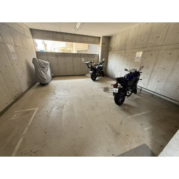 セレニテ高槻の外観9枚目