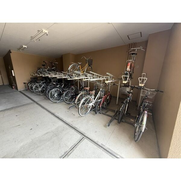 セレニテ高槻の外観7枚目