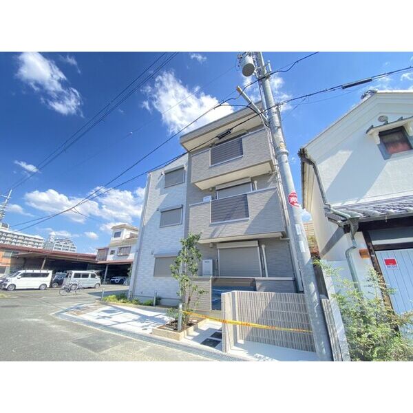 アリビオベルの外観2枚目