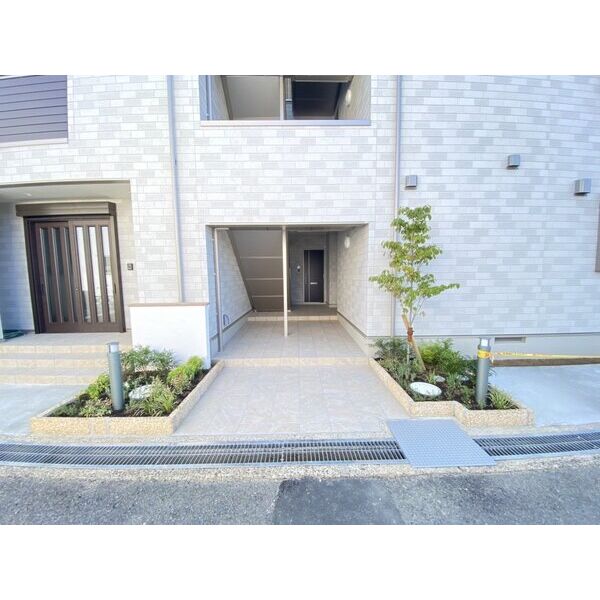 アリビオベルの外観3枚目