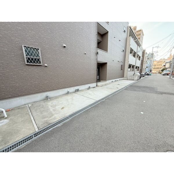 クレアトゥール香里園の外観3枚目