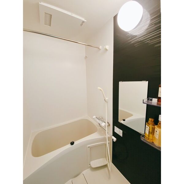 フォーリアライズ弁天町クロスの室内写真7枚目