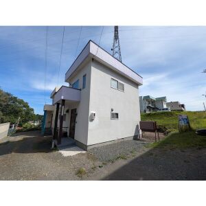 川沿1条6丁目　貸家