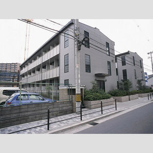 レオパレスツインズ加島壱番館